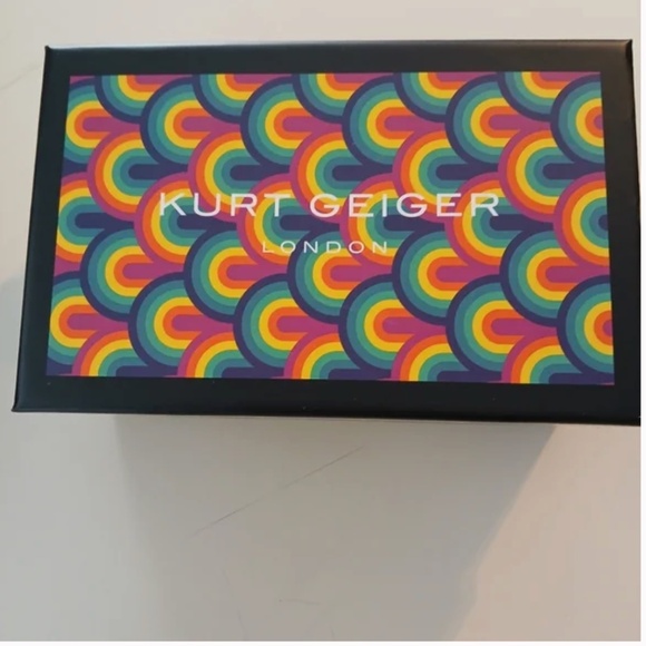 Kurt Geiger Silver Metallic Rhinestone Kensington Wristlet - Picture 2 of 6